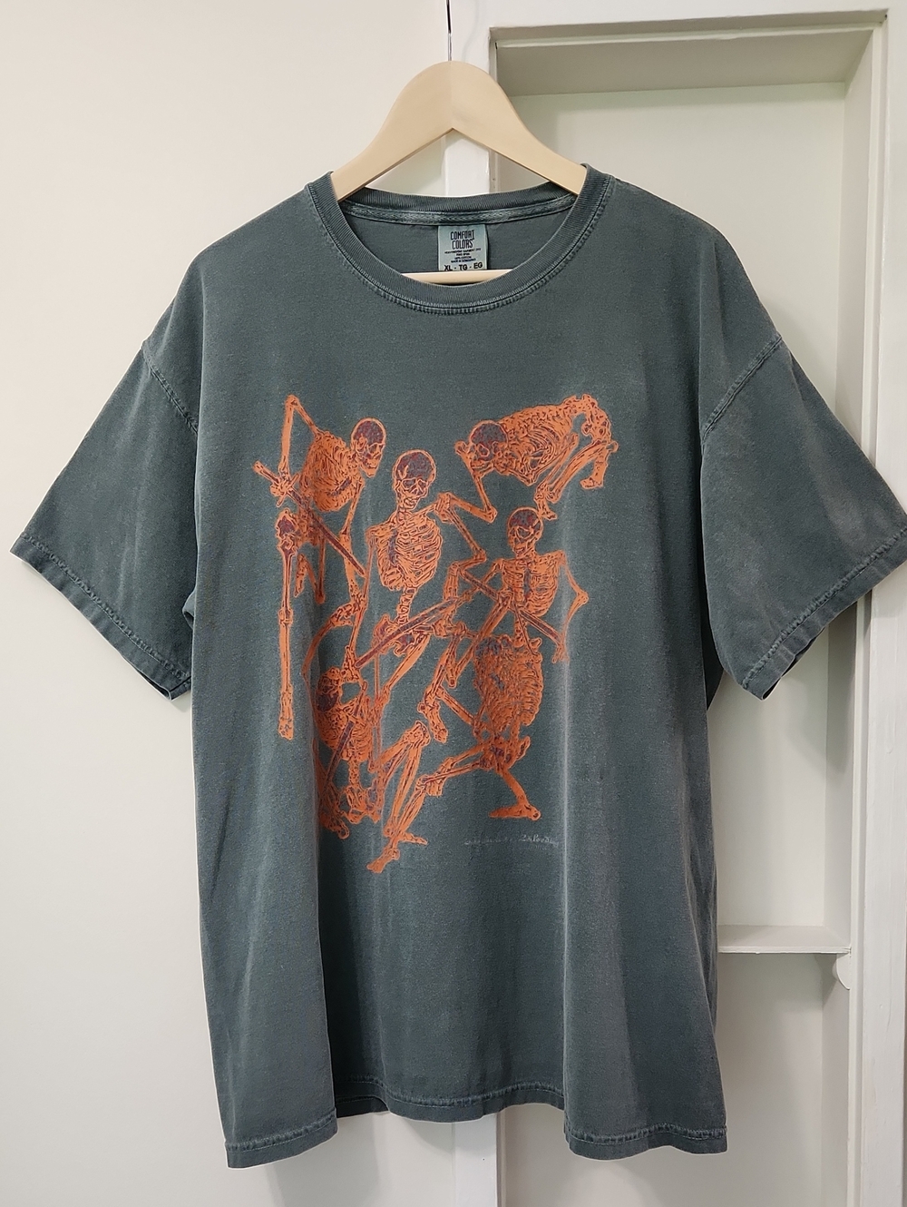 Post Malone 2020 Runaway Tour A Thousand Bad Times Skeleton Tee Green Orange XL